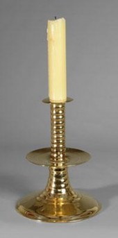Rare large mid-drip candlestic