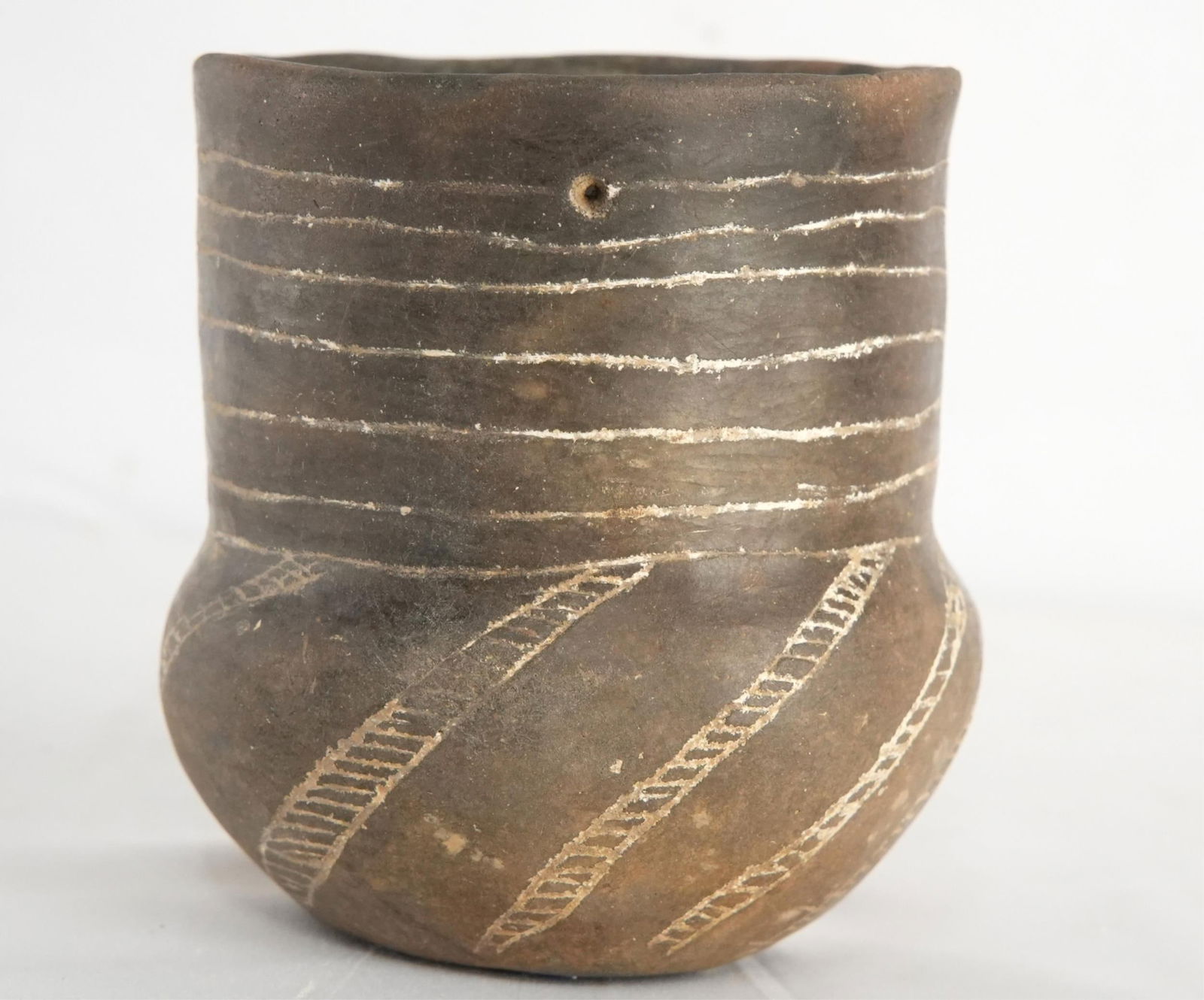 RARE MOUND BUILDER CHOCOLATE BOWL -