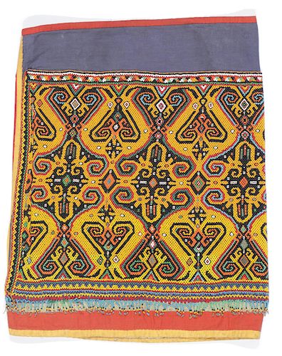 RARE OLD KALIMANTAN BEADED