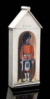 RARE QUEEN'S GUARD STERLING SI