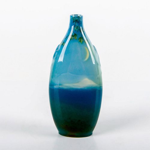 RARE ROYAL DOULTON TITANIAN VASE,