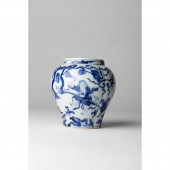 RARE SMALL BLUE AND WHITE 'FOU