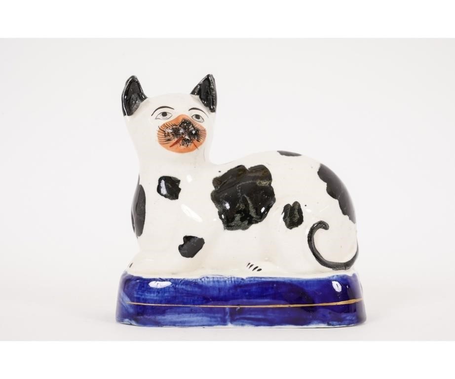 Rare Staffordshire cat, circa 1850.
