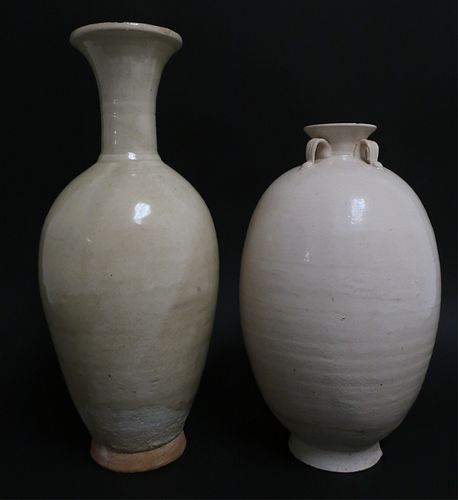 RARE TANG WHITE XING WARE BOTTLE