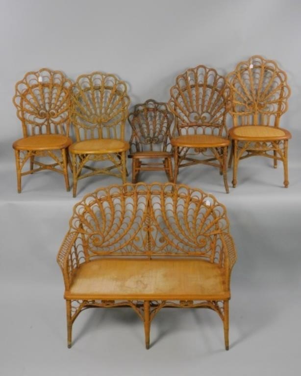 RARE VICTORIAN SHELL-FORM PARLOR