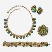 RARE VINTAGE WEISS PARURE WATE