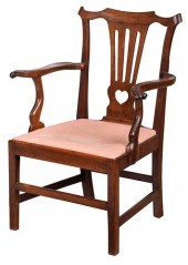 RARE VIRGINIA CHIPPENDALE WALN