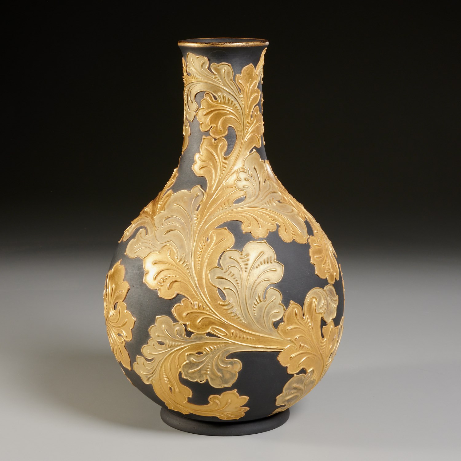 RARE WEDGWOOD AURO BASALT VASE c.