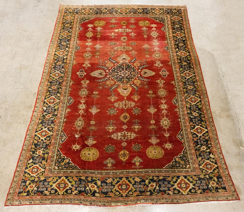 RARE ZIEGLER MAHAL CARPETRare