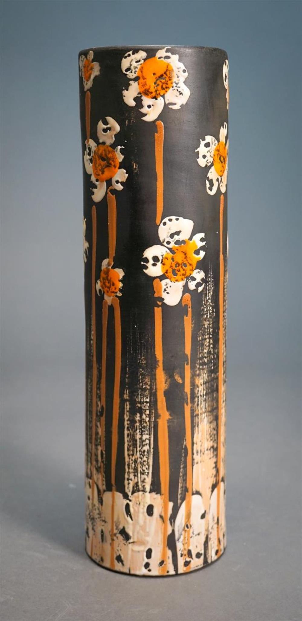 RAYMOR DECORATED BLACK GLAZED