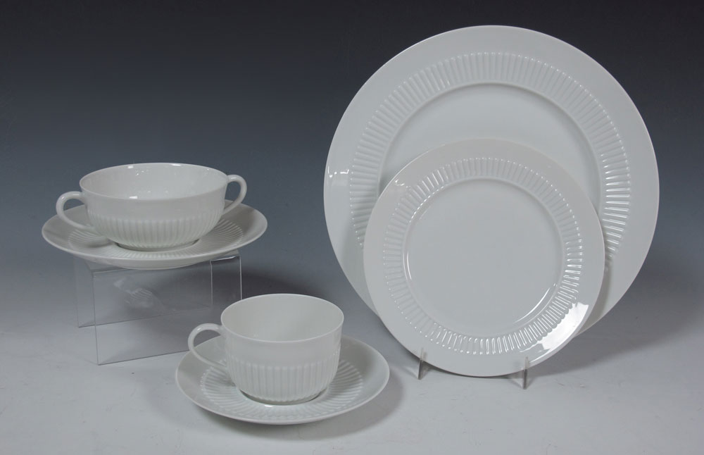 RAYNAUD LIMOGES FINE WHITE CHINA: