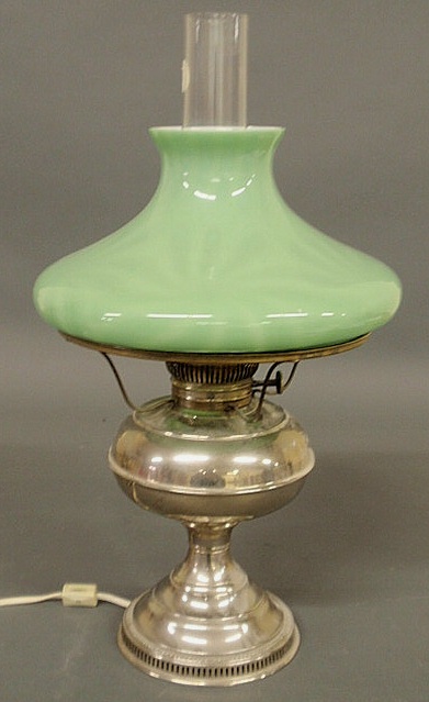Rayo nickel plated lamp with