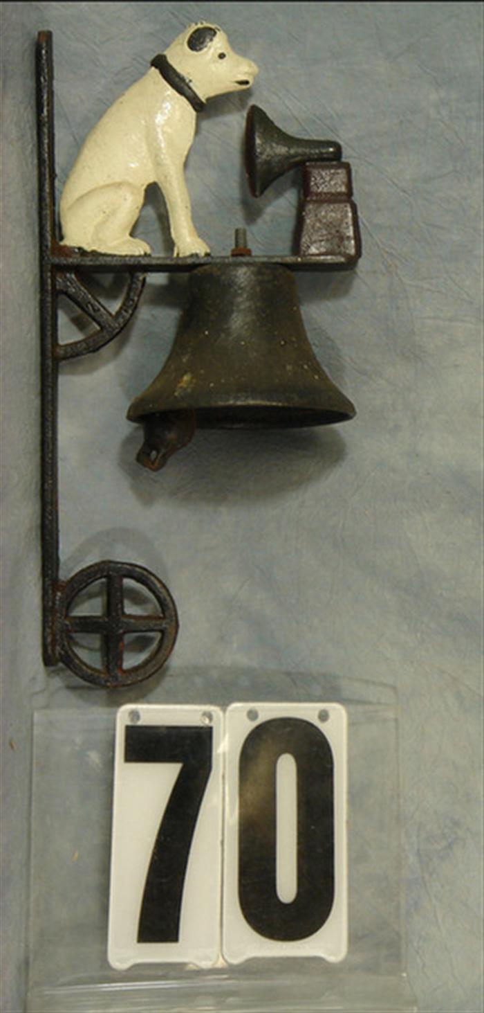 RCA Outside Dog Door Bell, cast