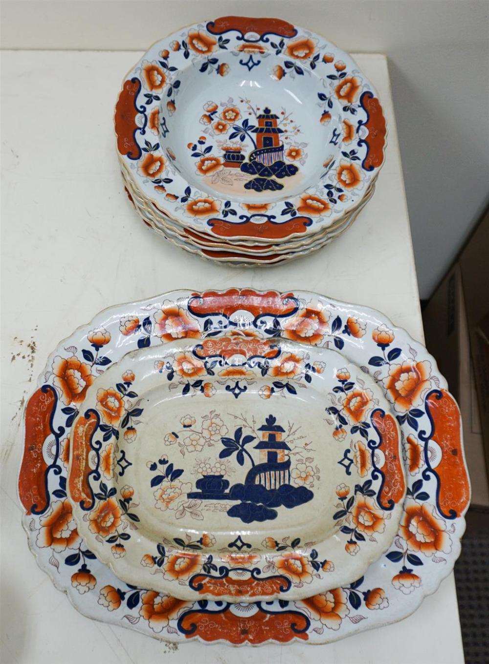 REAL STONE CHINA IMARI PATTERN NEST