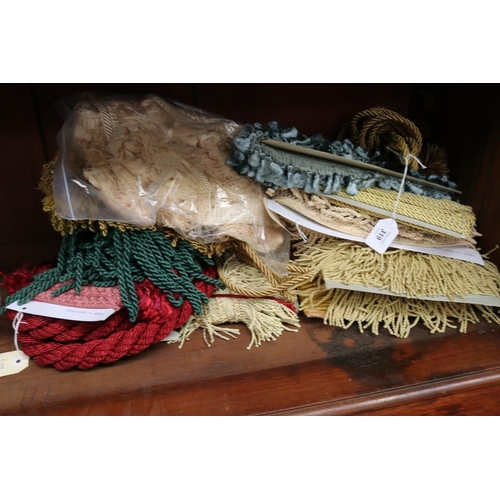 Reams of tassles