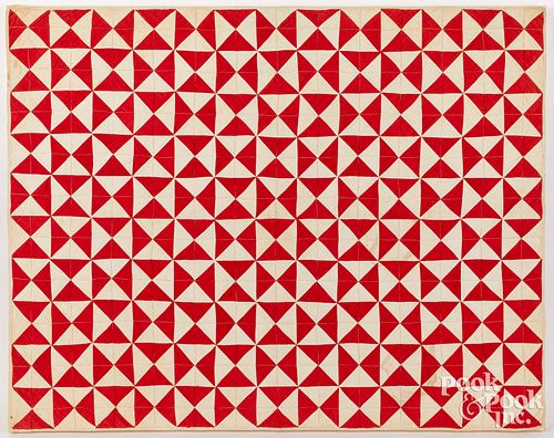 RED AND WHITE CRIB QUILT, LATE 19TH