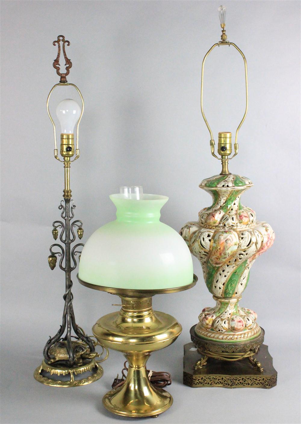 RED GLASS LAMP WITH A PAIR OF