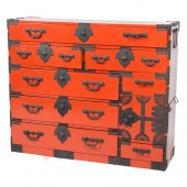 RED LACQUER JAPANESE TANSU CHE