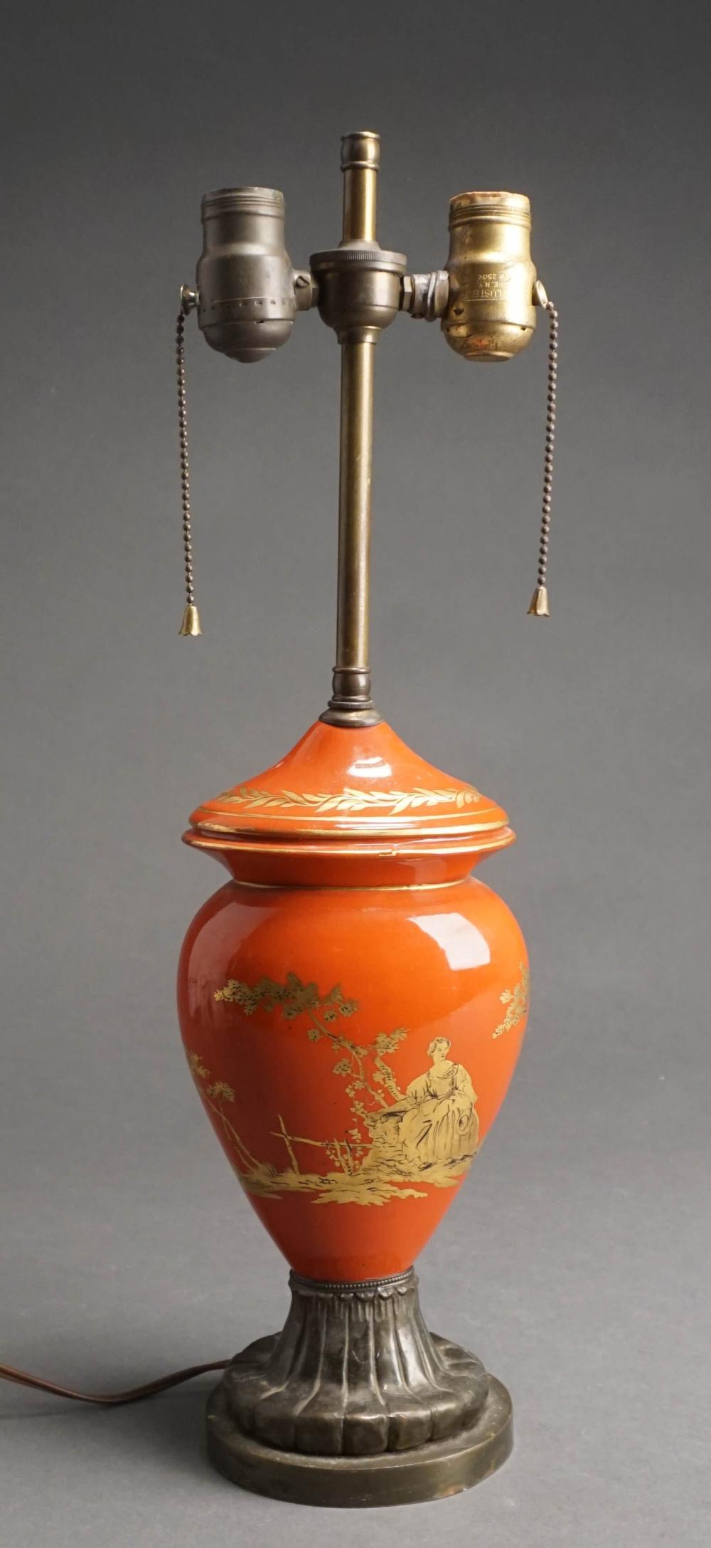 RED PORCELAIN CLASSIC DECORATED