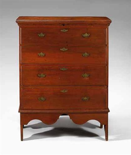 Red-stained cherry blanket chest