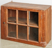 RED STAINED HANGING CUPBOARD<b