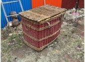 Red striped vintage rattan ham