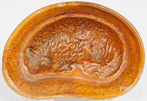 REDWARE RECUMBENT DOG MOLDRedware