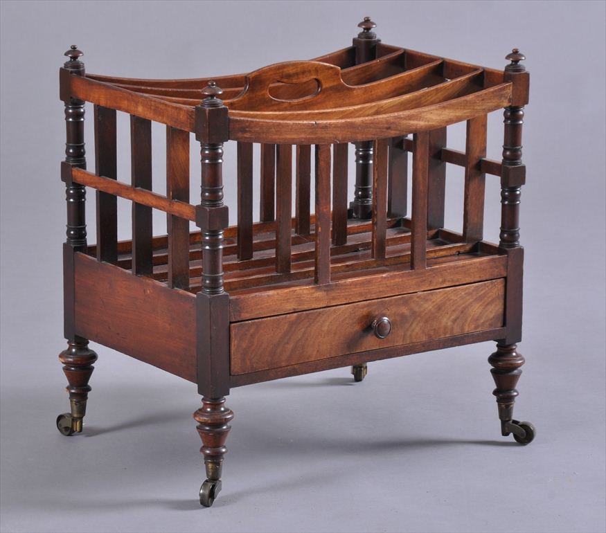 REGENCY MAHOGANY FOUR-DIVISION