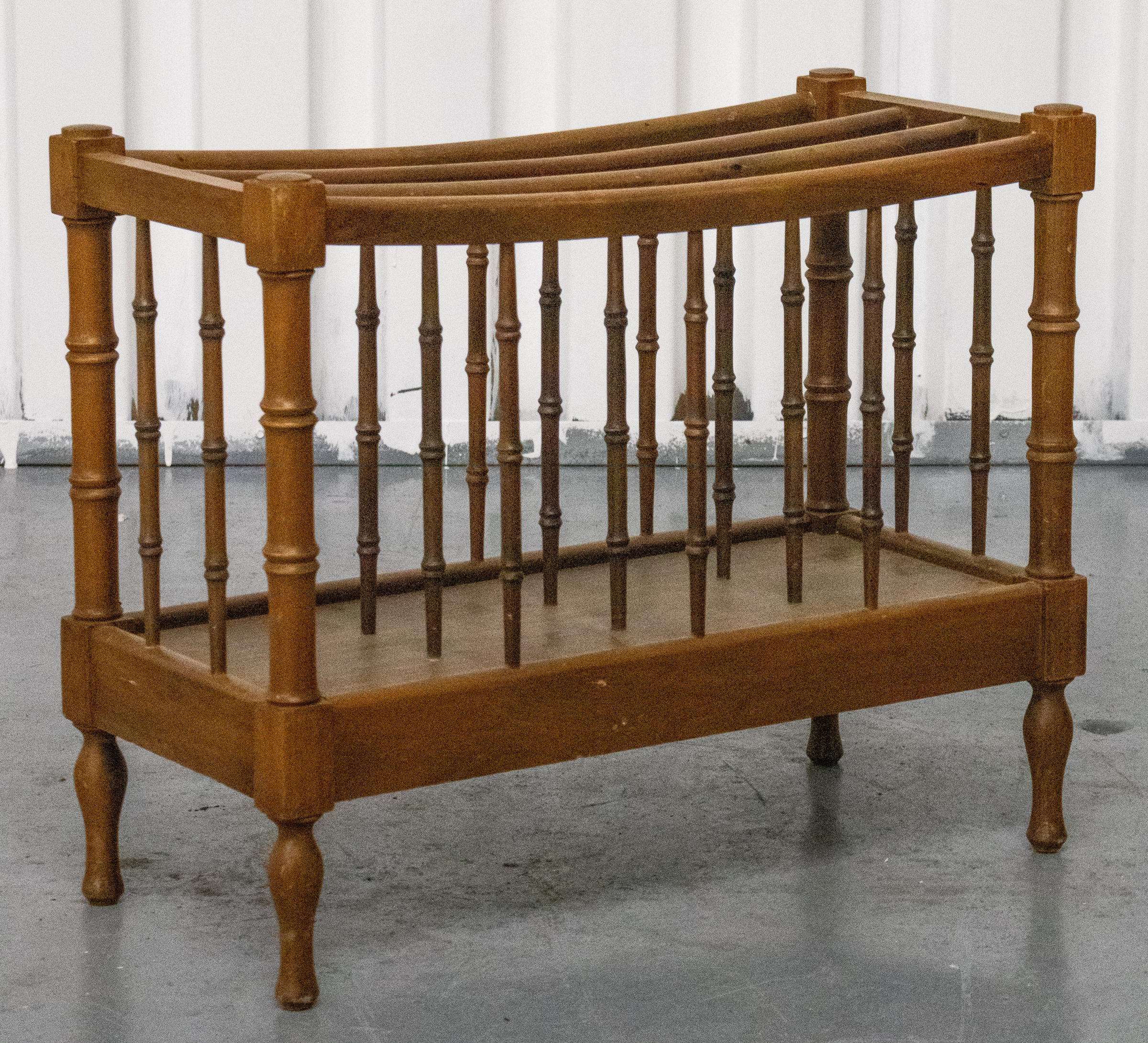 REGENCY STYLE BAMBOO MOTIF