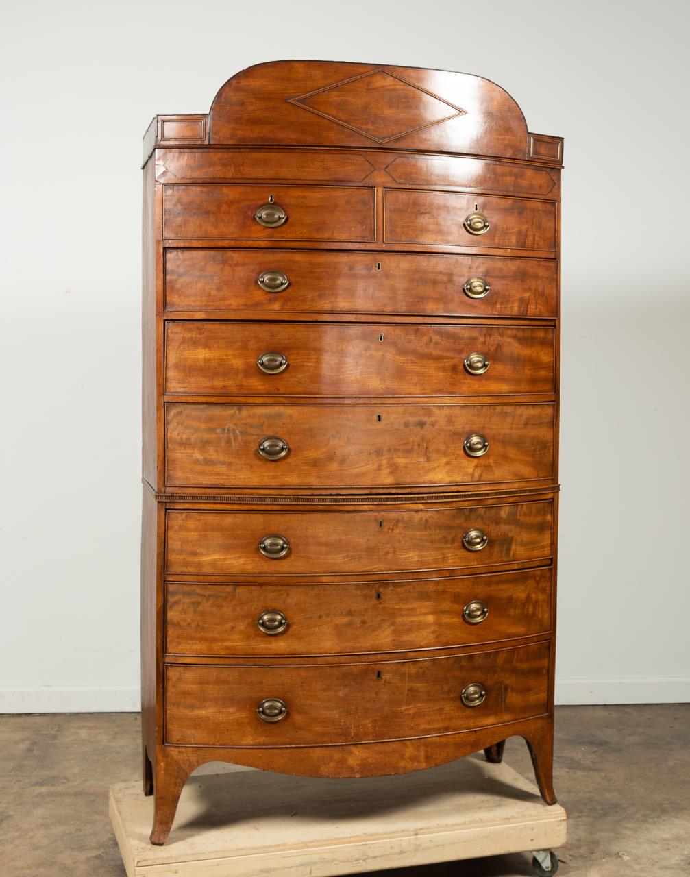 REGENCY-STYLE BOW FRONT MAHOGANY