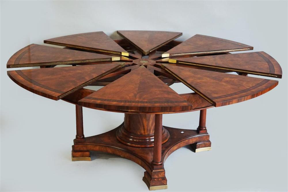 REGENCY STYLE FIGURED MAHOGANY JUPE