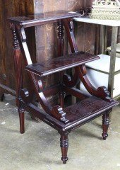REGENCY STYLE LIBRARY STEPS Re