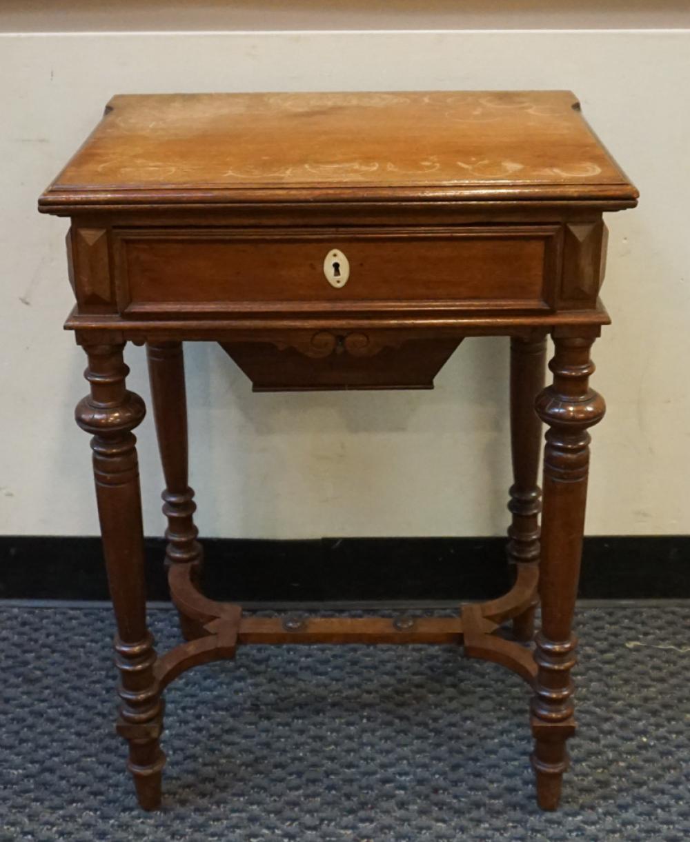 REGENCY STYLE MAHOGANY SEWING TABLE