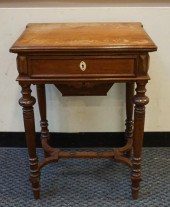 REGENCY STYLE MAHOGANY SEWING