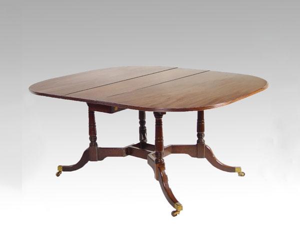REGENCY SWING LEG TABLE: Early 19th