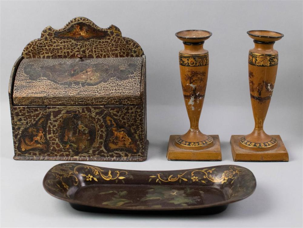 REGENCY TOLE PEINTE CANDLESTICKS,