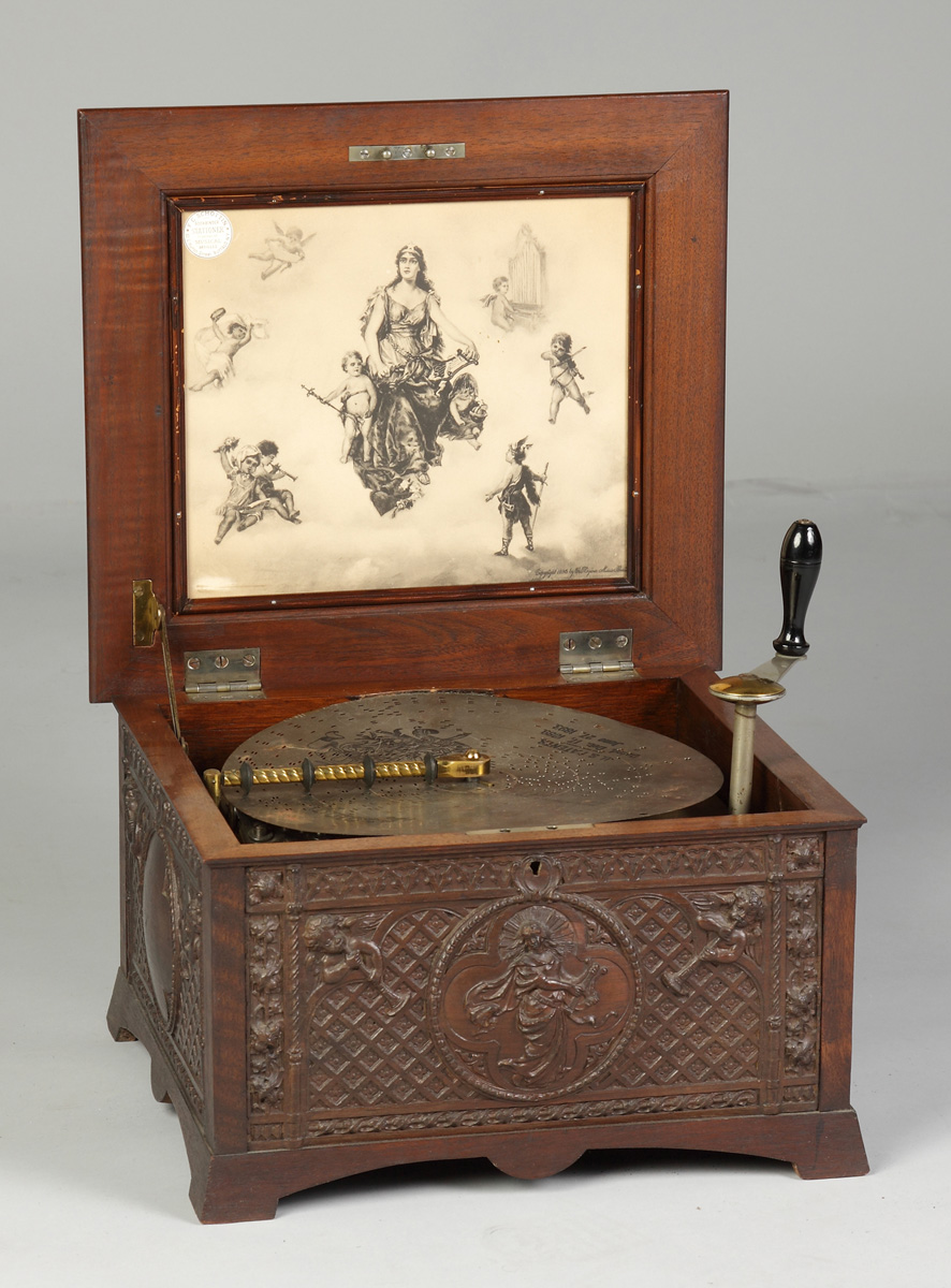 Regina Double Comb Music Box