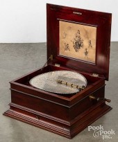 REGINA MAHOGANY MUSIC BOX, 19T