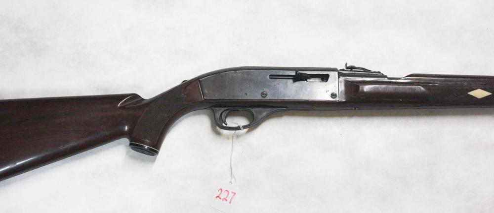 REMINGTON "NYLON 66" SEMI AUTOMATIC