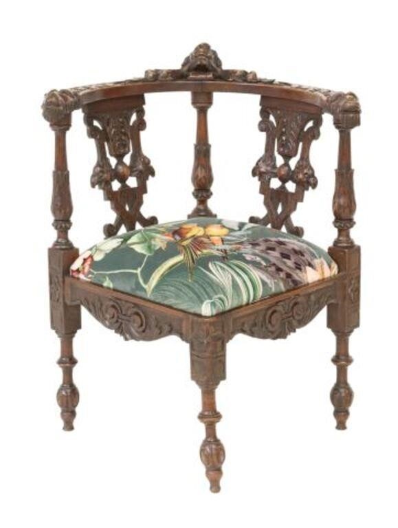 RENAISSANCE REVIVAL CARVED CORNER