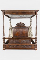 RENAISSANCE REVIVAL CARVED OAK
