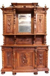 RENAISSANCE REVIVAL WALNUT HUN