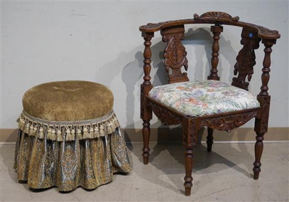 RENAISSANCE STYLE CARVED OAK CORNER