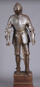 RENAISSANCE STYLE ENGRAVED STE