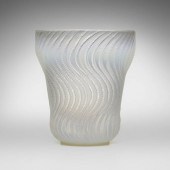 René Lalique. Actinia vase. 19