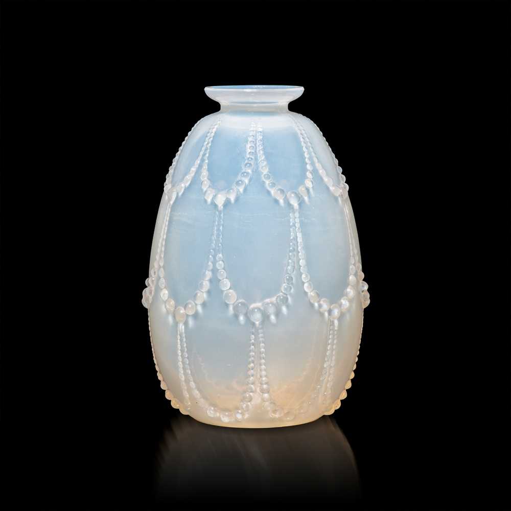 ‡ RENé LALIQUE (FRENCH 1860-1945)