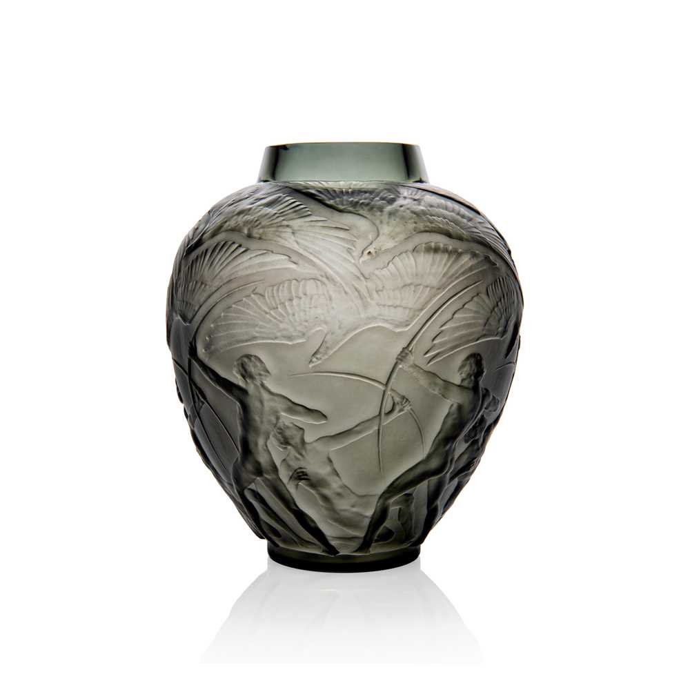 ‡ RENé LALIQUE (FRENCH 1860-1945)