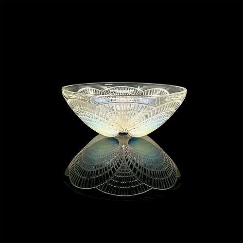 RENE LALIQUE GLASS BOWL,