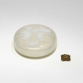 René Lalique. Houppes box. c.