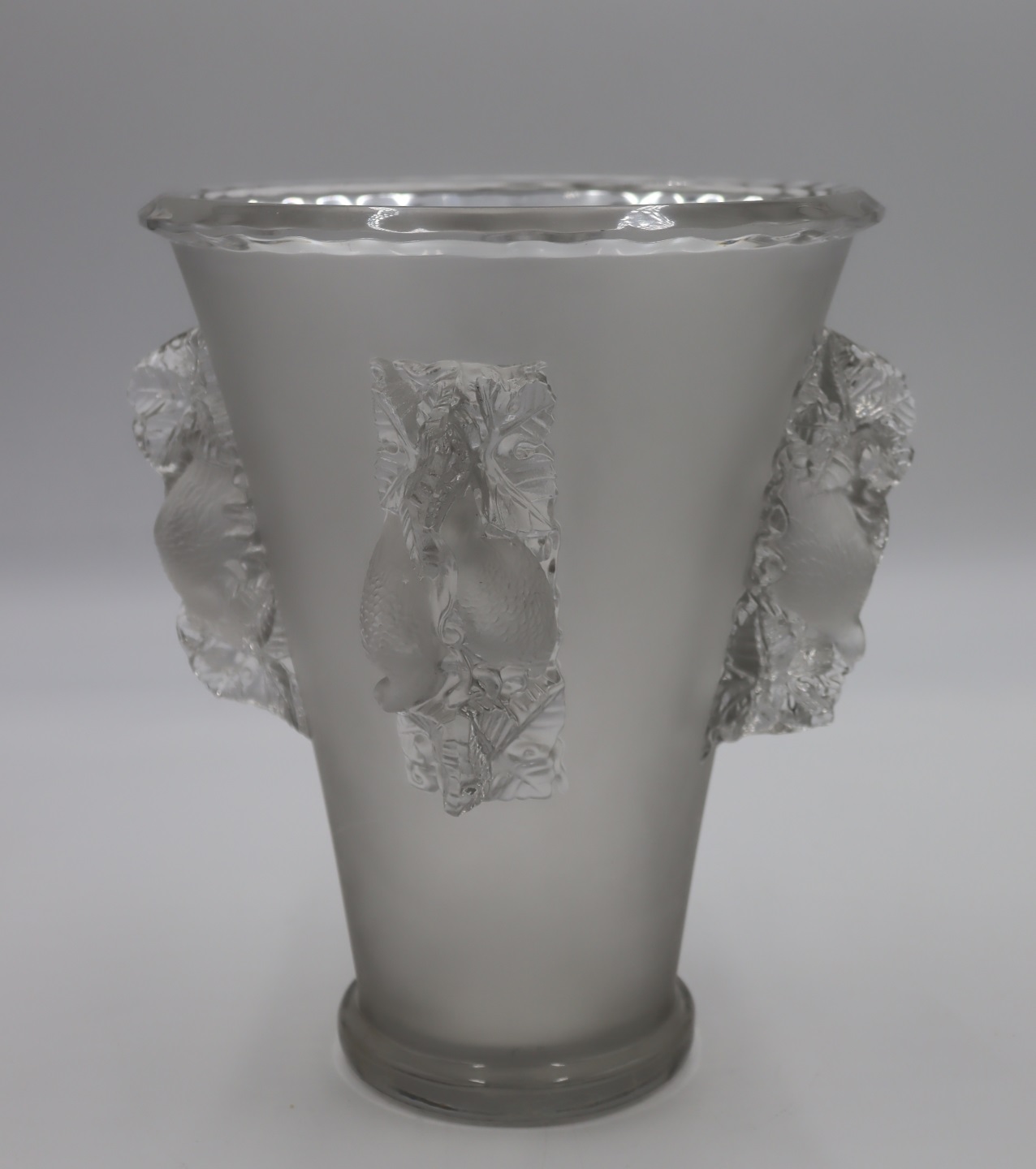 RENE LALIQUE. SIGNED MILION VASE